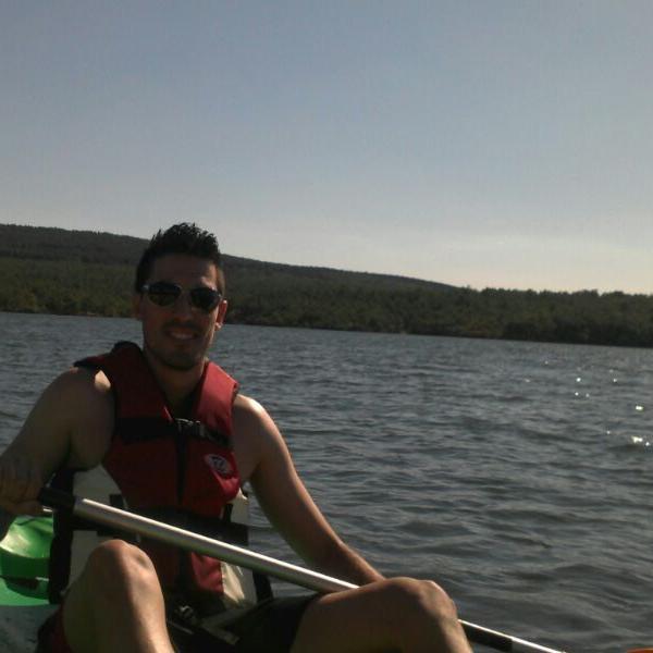 santigf85's profile picture. 