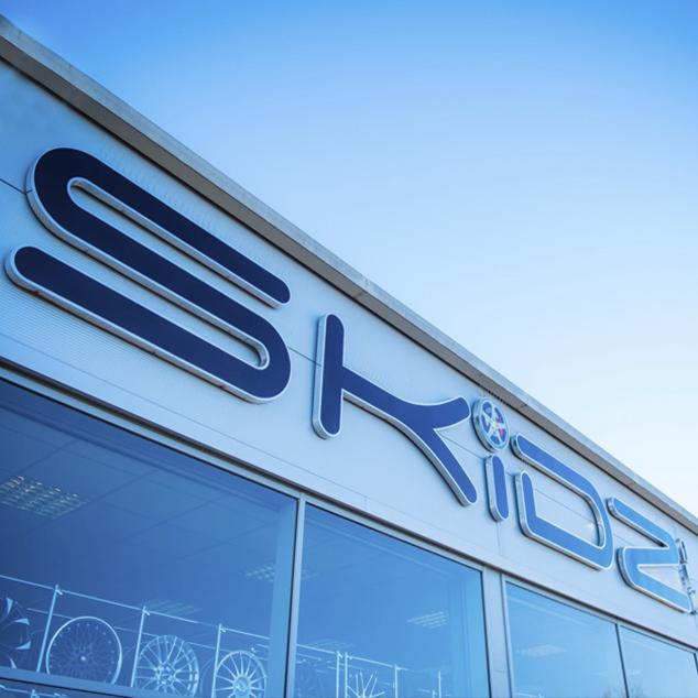 Skidzfalkirk's profile picture. Skidz are UK market leaders in alloy wheels, performance tyres, in-car entertainment and cellular systems, and vehicle security.
