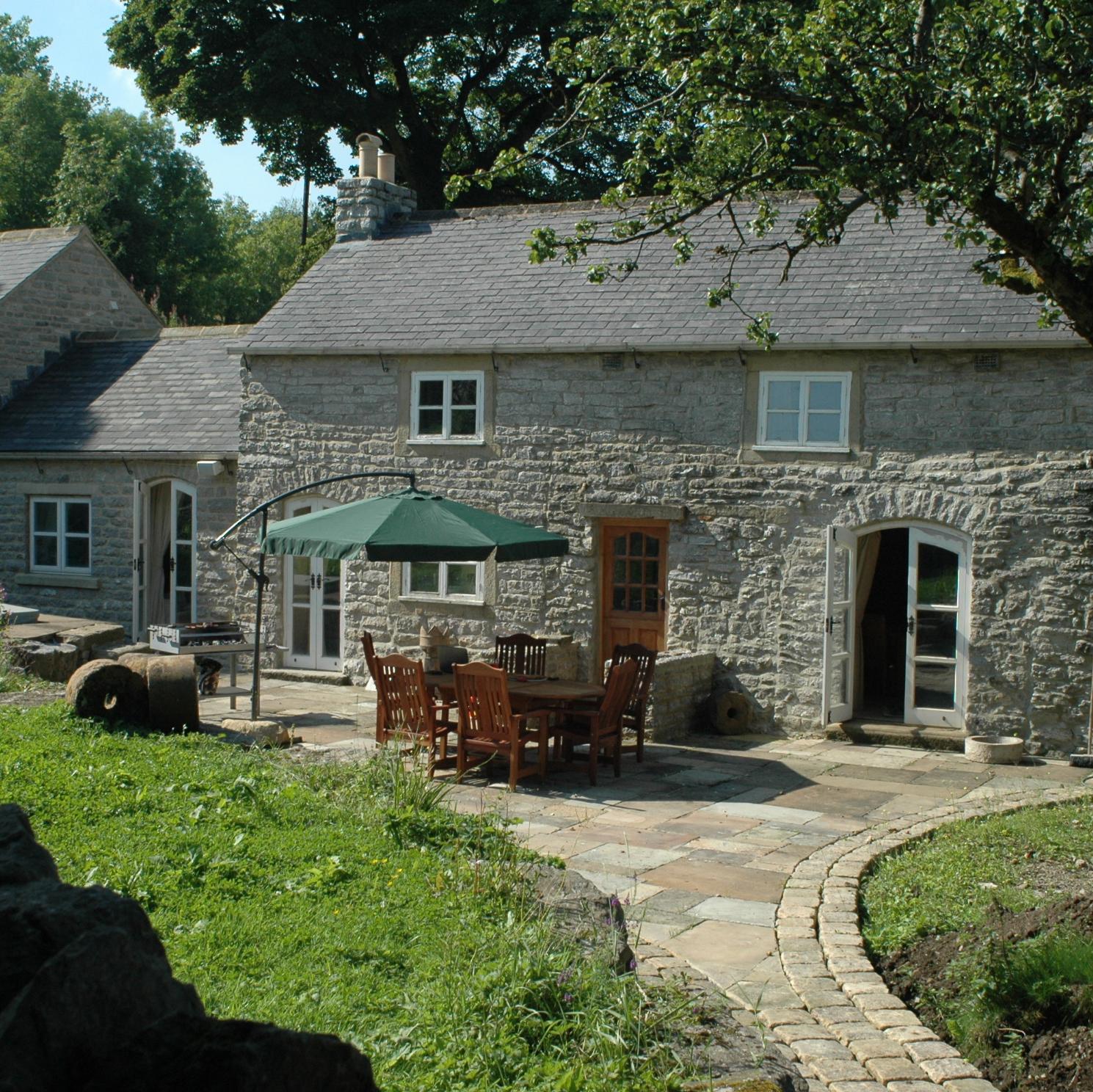 Wadsworthdes1gn's profile picture. Designers and suppliers of unique garden landscaping materials and sculptures, including water features rockery and bespoke pebbles. http://t.co/ZHjKPk7JSS