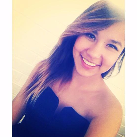 AndreaValeriaP's profile picture. 