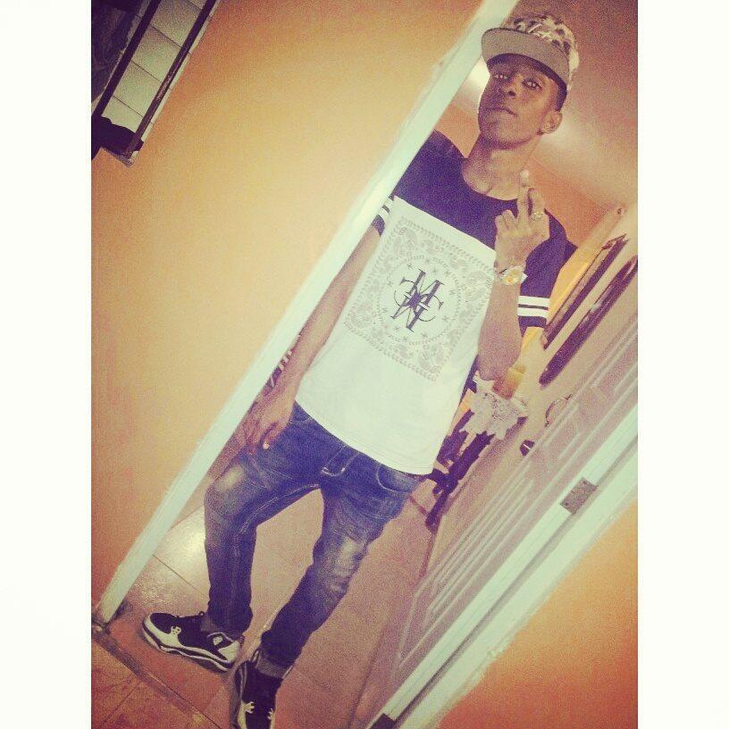 ✌ No Flex Zone ✋I                            only got one mission: TO GET THIS FUCKIN MONEY