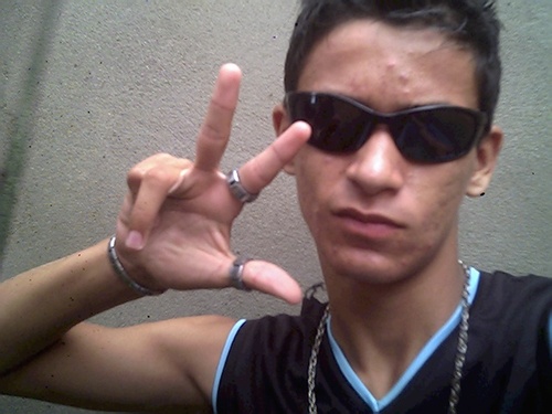 Siga-me e saberás quem sou.