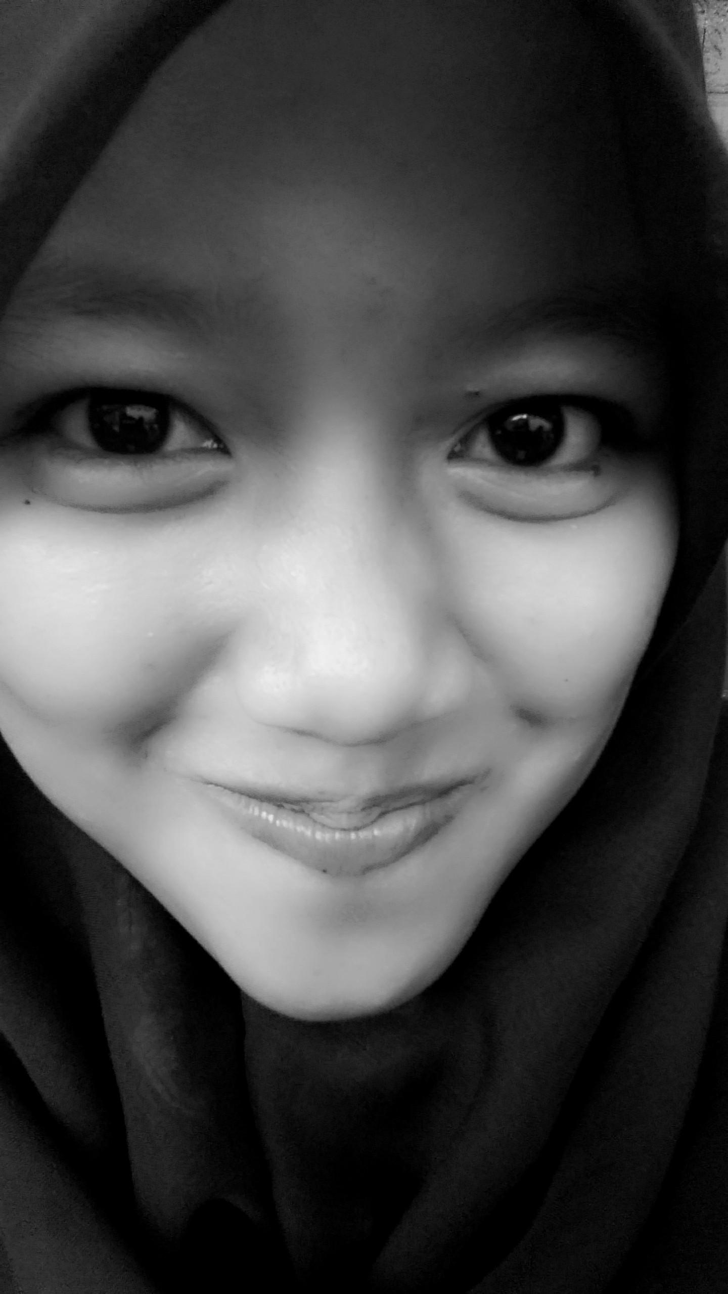 YUNI WULANDARI
