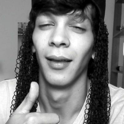 rapaz, nem criatividade pra fazer uma bio eu tenho