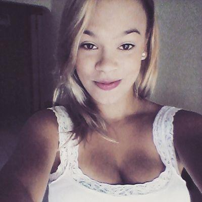 millenajulieneq's profile picture. 