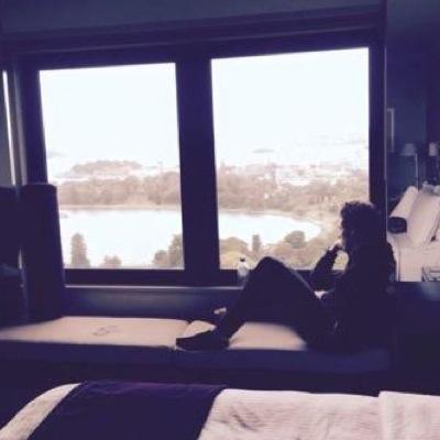 FOLLOW @mikaxhemmo bc she gave you this free follow