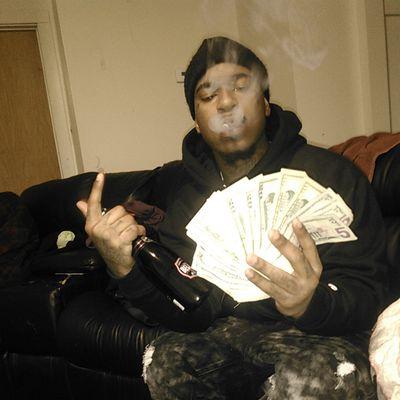 Follow me , ill return the love . F67G the movement . chasing them checks