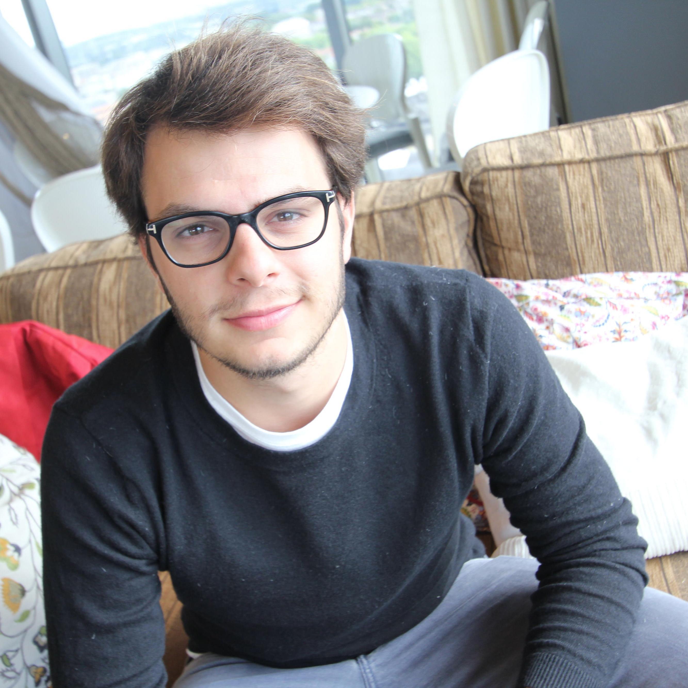 Soy Ivo. Quiero pasar mis días creando las grandes empresas de mañana. Tengo un blog de capital riesgo, ivo.vc
