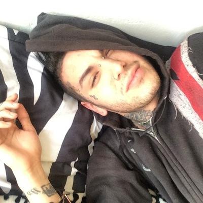RP/Gay/Taken by @ThatFauxxDahvie/6 kids