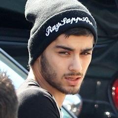 please follow @cuddlxyziam :) thanks