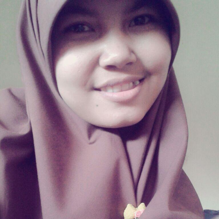 SiMualimah's profile picture. 26 March 1997 ♥