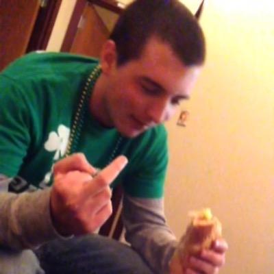 Live tweets from the mouth of Mitchell Elrod. #beaverlake #fireupchips #freshmen