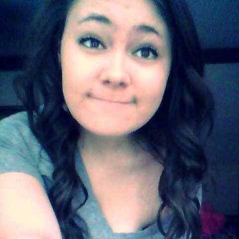 Country is the only way I know! Follow me, I follow back. (: