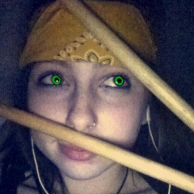 im in a band and im obsessed with internet, what more can i say