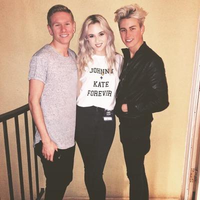 thomascostellot's profile picture. 18. Youtuber. instagram: @thomascostellotv