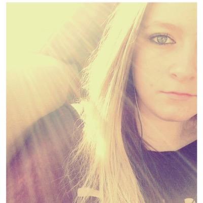 I just turned 15!! dating a guy name Noah!  Love reading!!! Want to be an artist.Birthday: july 2! LARRYshipper!