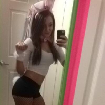 Streamer. I delete tweets