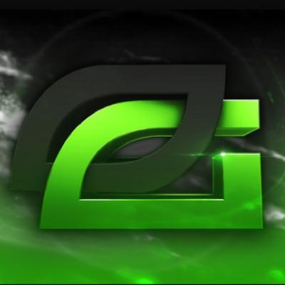 Competitive call of duty player | |