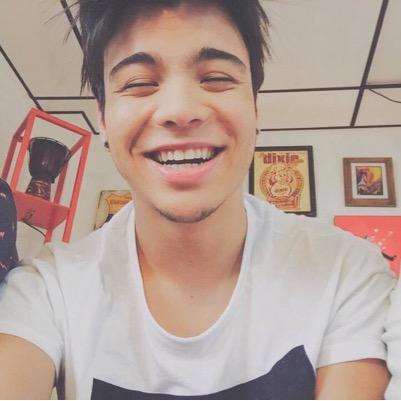 ✨ Sebastian Villalobos | Selena Gomez ✨