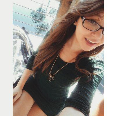 Quem se discreve se limita'
 Cada um tem sua historia. Eu tô aqui pra aprender, não pra julgar. CBJr. 

~ Brazilian babe~ Don't care what u think :)