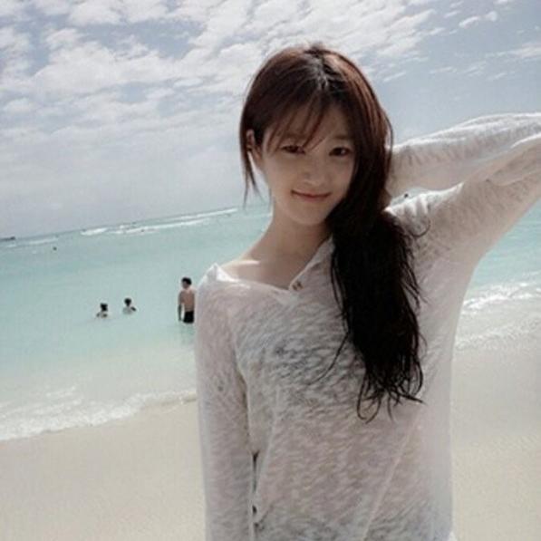 Actress Lee Yoo Bi 1990 [jesuschild]
