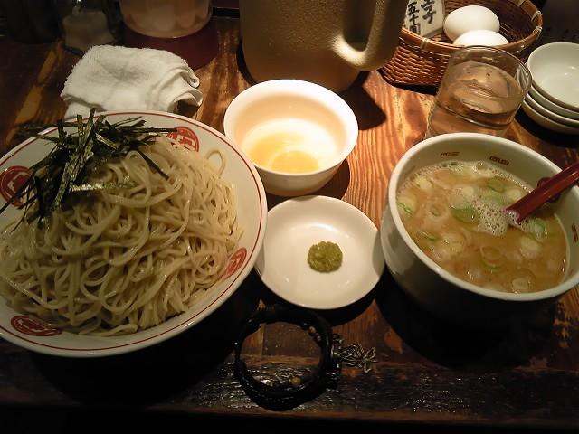 ・時々ラーメン食べてます
・(20年くらい前の)グラビアアイドルや声優さんが好き
・好きな歌って踊るアイドルは
YGA,SKE48,東京女子流 さん
【殿堂入りアイドル】
・眞鍋かをりさん
・優木まおみさん
・松島初音さん
・柳川真菜さん
・雷神サンダーレイガー様
【好きな言葉】
兼愛非攻
適当にてきとー