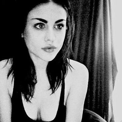❝Ever tried willing to communicate with the dead? Imagine having them speak back. With voices, with reality. That's how a day in my shoes would be like.❞