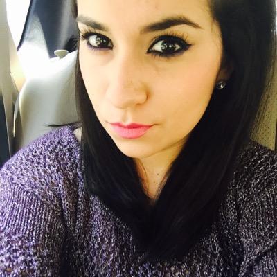 Cirujano Dentista, Odontopediatra, maestra en odontologia , investigación y docencia.... soñadora, emprendedora y muy trabajadora !!!!!
