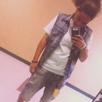 OmgeeItsKeyy's profile picture. 20. Fisk University . 2017