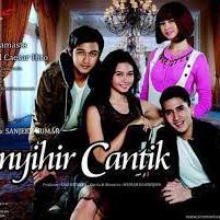saksikan #penyihircantik only on @officialrcti stiap hari 17.45 ada @yukikatou @yukikatou2 as #keisya n #milly :) ^_^