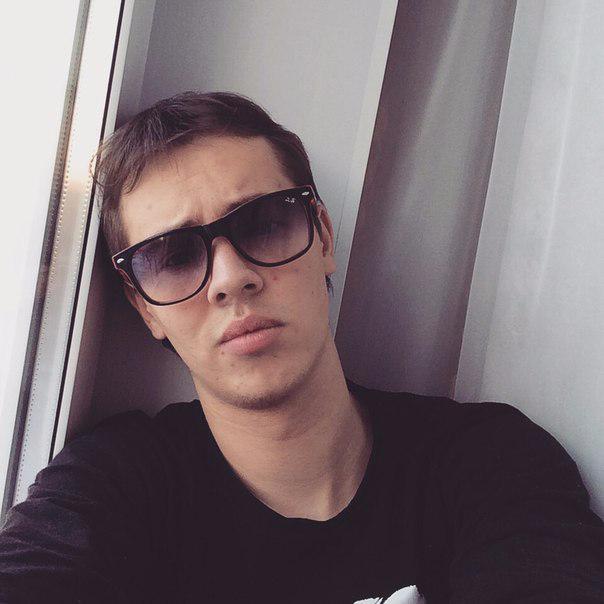 Hip-Hop Artist. Follow Me!