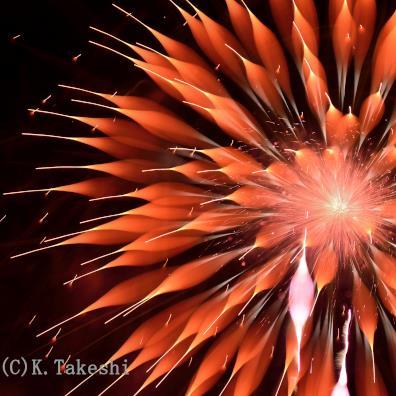 花火写真家 金武武の公認アカウントです。アシスタントが担当しています。お知らせや活動報告などをつぶやきます。お問合せはDMまたは下記HPよりお願いします。https://t.co/5XmBurIbYL