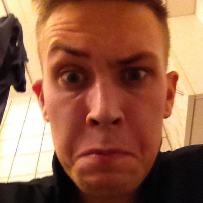 TimfraTeestrup's profile picture. Ville gerne udstille diverse fjolser, men jeg orker det ikke. Så jeg læser bare med