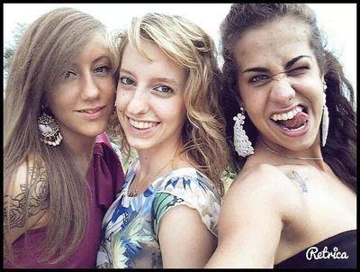 LuanaDanelutti's profile picture. Love music!.