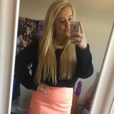 CCCU Performing Arts Student ❤️ London Snapchat- laurenhayley94