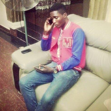 Upcoming Artiste,..Contact :0809 253 4137, 0705 177 5369...Email :chibuzor.michael@yahoo.com
..#teamfollowback..New
Music] Cheezy.P Ft. T4teen – Toju Eh http: