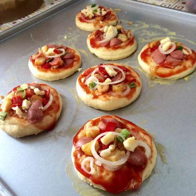 PO pizza mini,kue sus,waffle,cilok,risoles spesial delivery min 25k banjarbaru-martapura