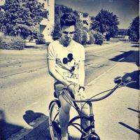Serdar Sönmez (@sir__dee) 's Twitter Profile