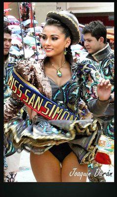 36 años de mostrar el folklore boliviano por la danza del caporal.