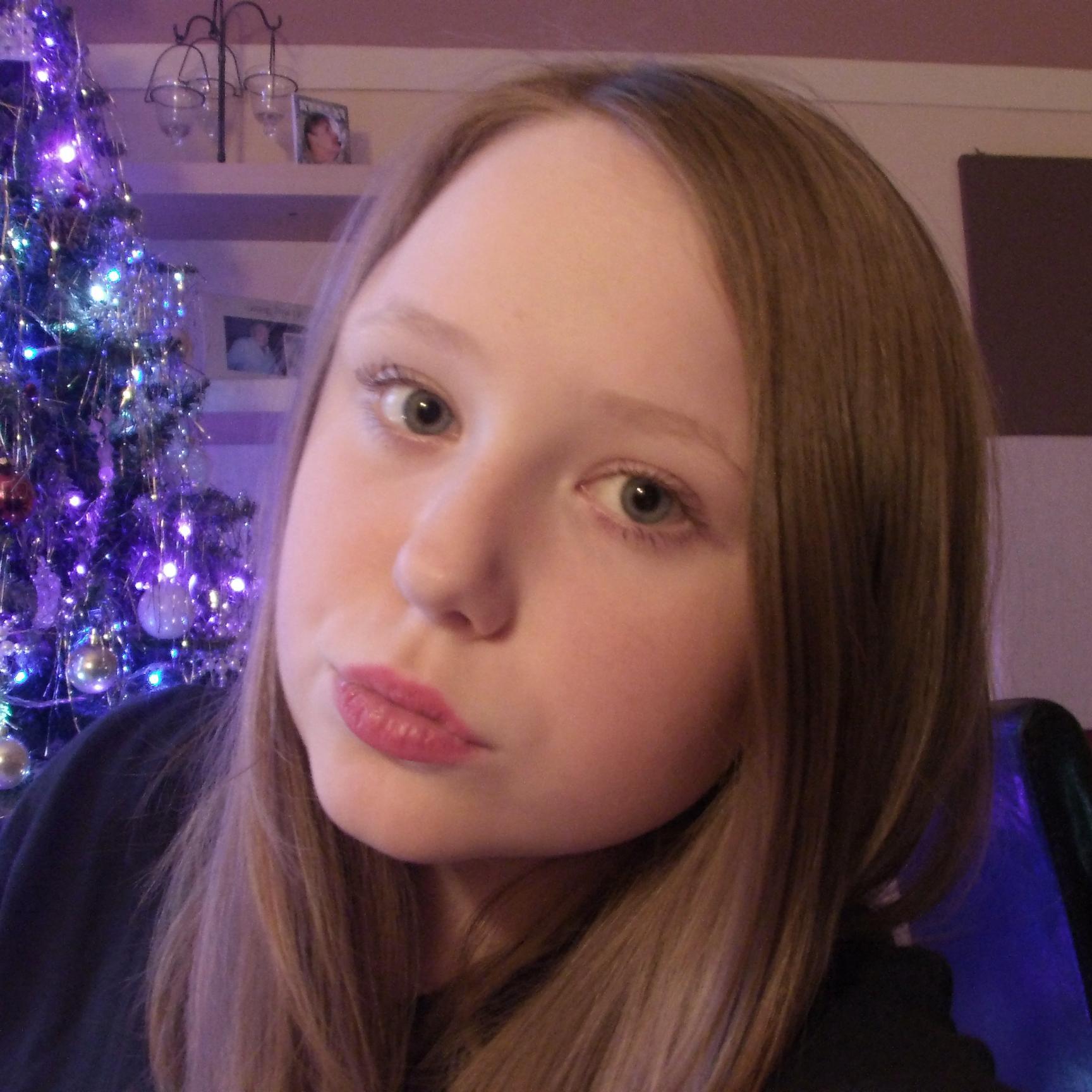 One gIRL wHO makes youtube Videos ! https://t.co/RcYPVH3NoL