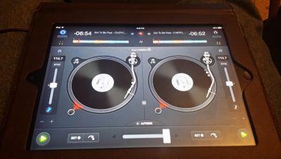 DJ Mello
