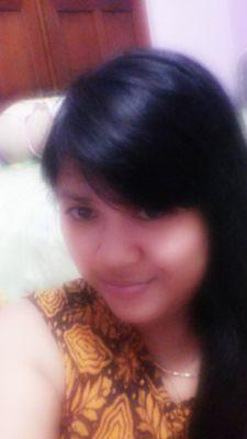 INDAHPURWANTI11's profile picture. 