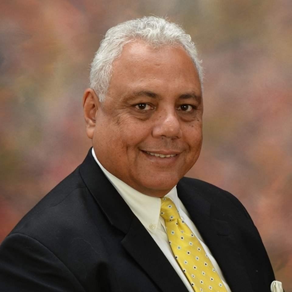 Oscar Velez has been a licensed REALTOR® in Naples, Florida for over 15 years. Oscar is very knowledgeable about the Naples market.
