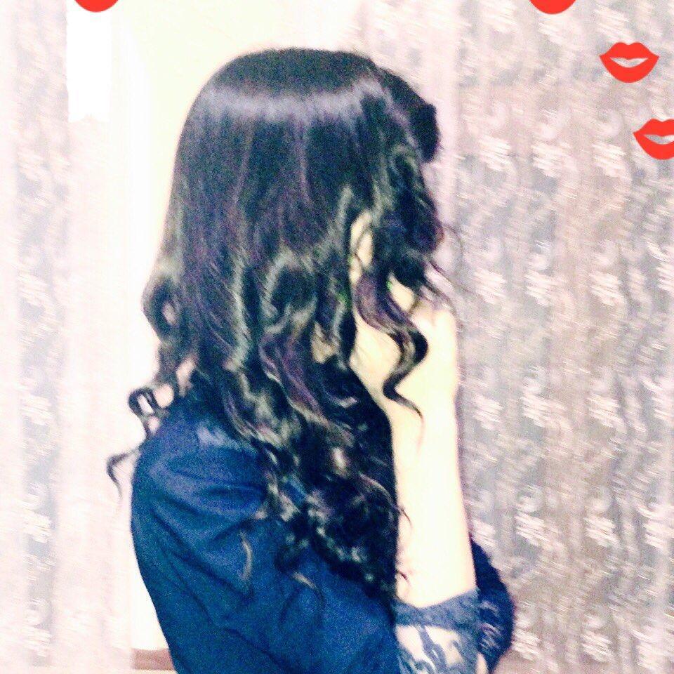 Zara59618522's profile picture. 