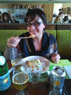 AntonellaMaraio's profile picture. languages Teacher, tourist guide, fond of politics, smile and life smiles at you