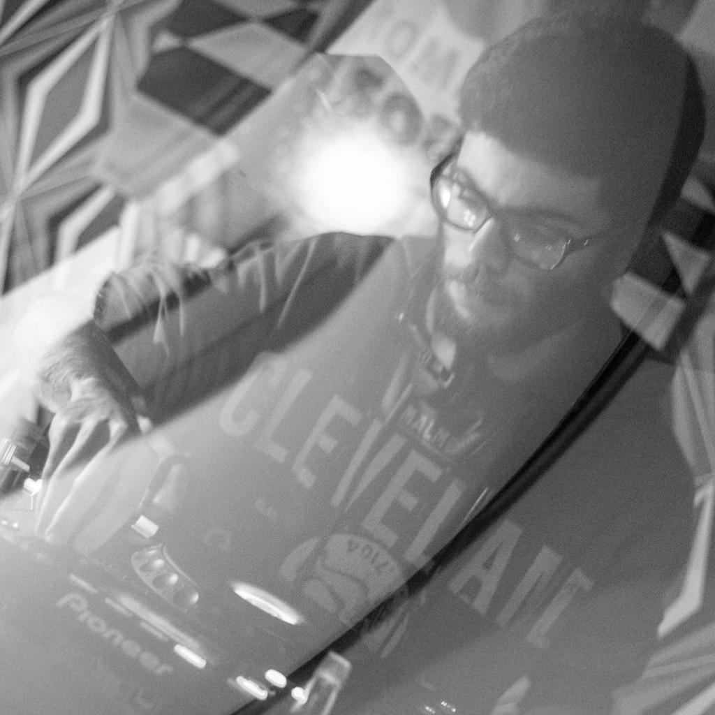 Portuguese DJ and Producer. House, Techno, Minimal, Electronica. Eternal peanut muncher.