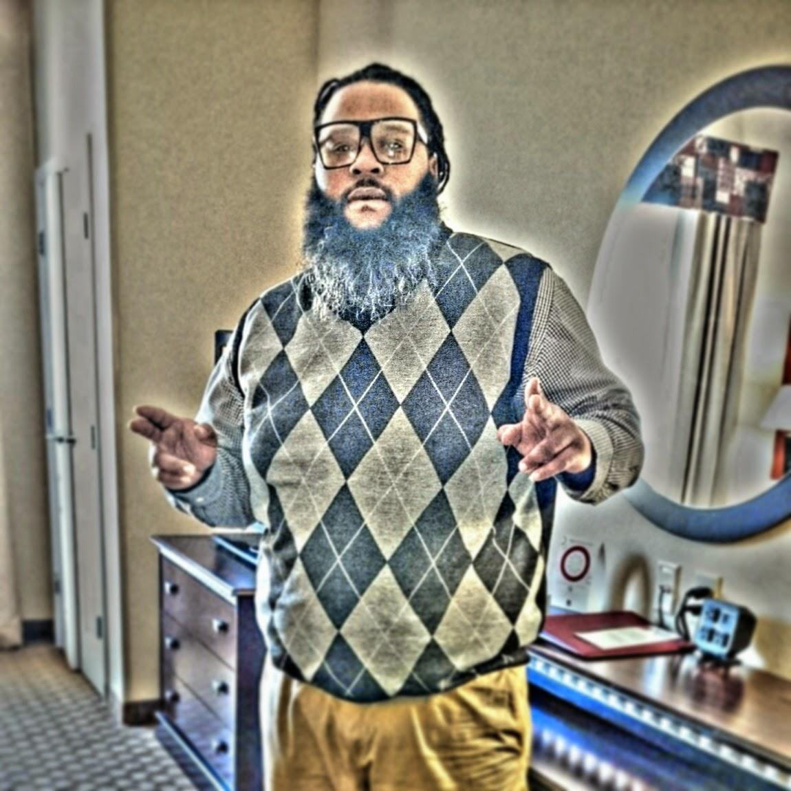 IAMBLACKSANTA...... HE IS I AND I AM HIM.....