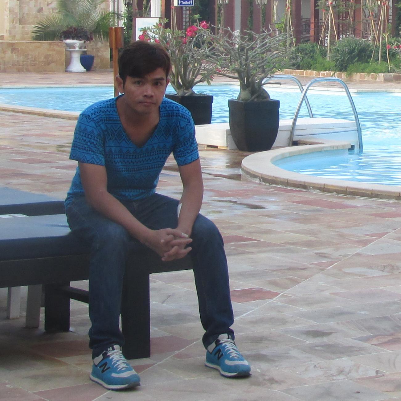 ravit_staple's profile picture. Compliance Manager