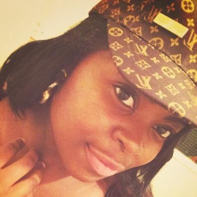 DatOfficialYogi's profile picture. MOVE RIGHT OR GET LEFT 
    #GeminiAndProud   I Write Bars For Fun    
   insta: yohgeebare ;)