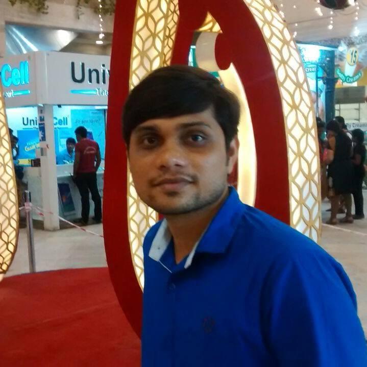 Software Engineer,Cricket Lover..